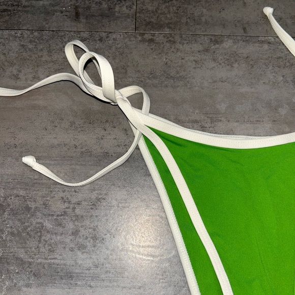 L*SPACE levy Bikini bottom bitsy in palm cream - Picture 5 of 8